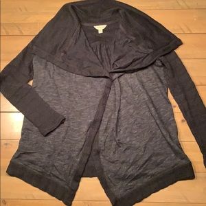 Light weight knit cardigan